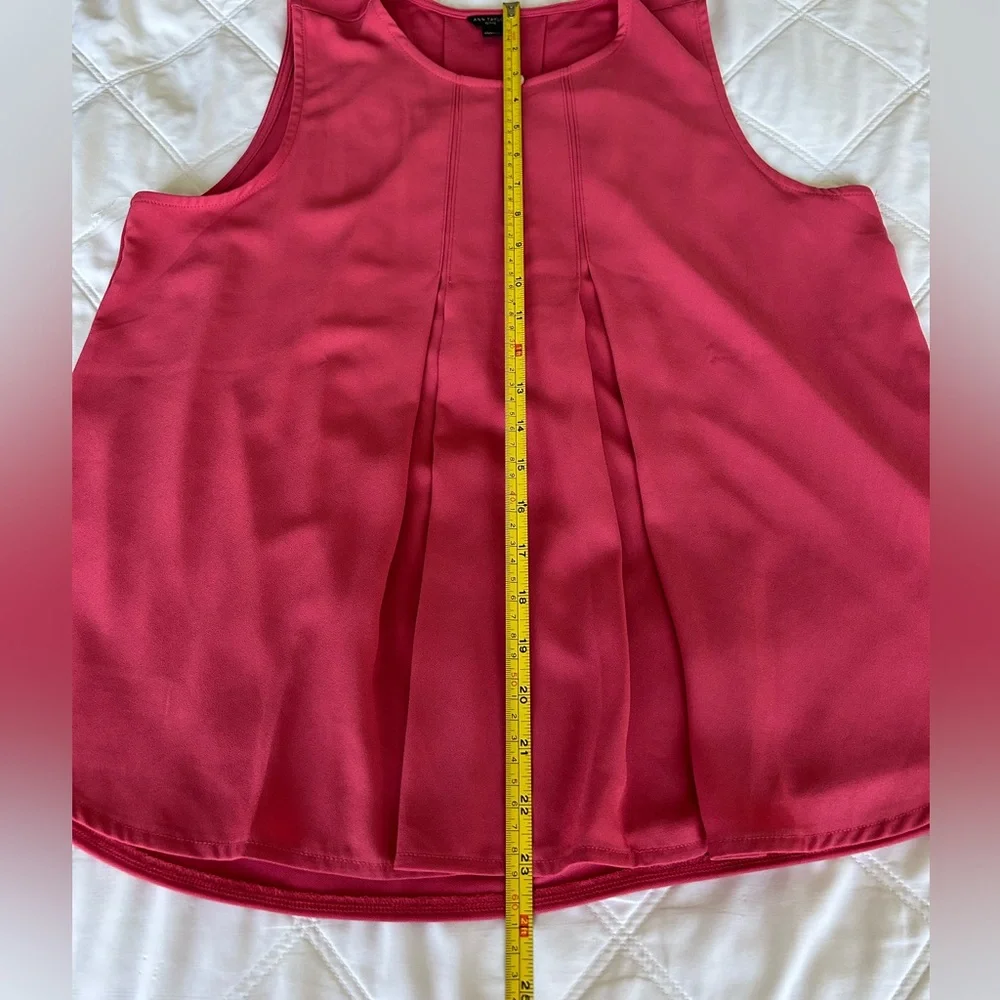 Ann Taylor Sleeveless Blouse - Picture 8 of 8